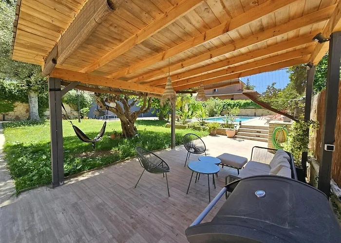 شقة Poolside Barcelona Sant Cugat سانت كوغات ذيل فايي