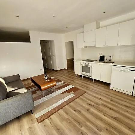 Apartamento Peaceful Poolside 20min From Bcn *