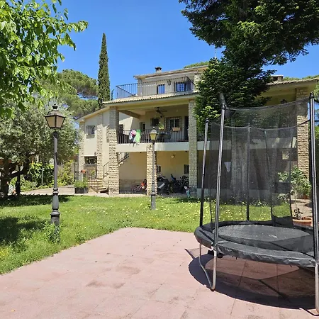 Apartamento Peaceful Poolside 20min From Bcn